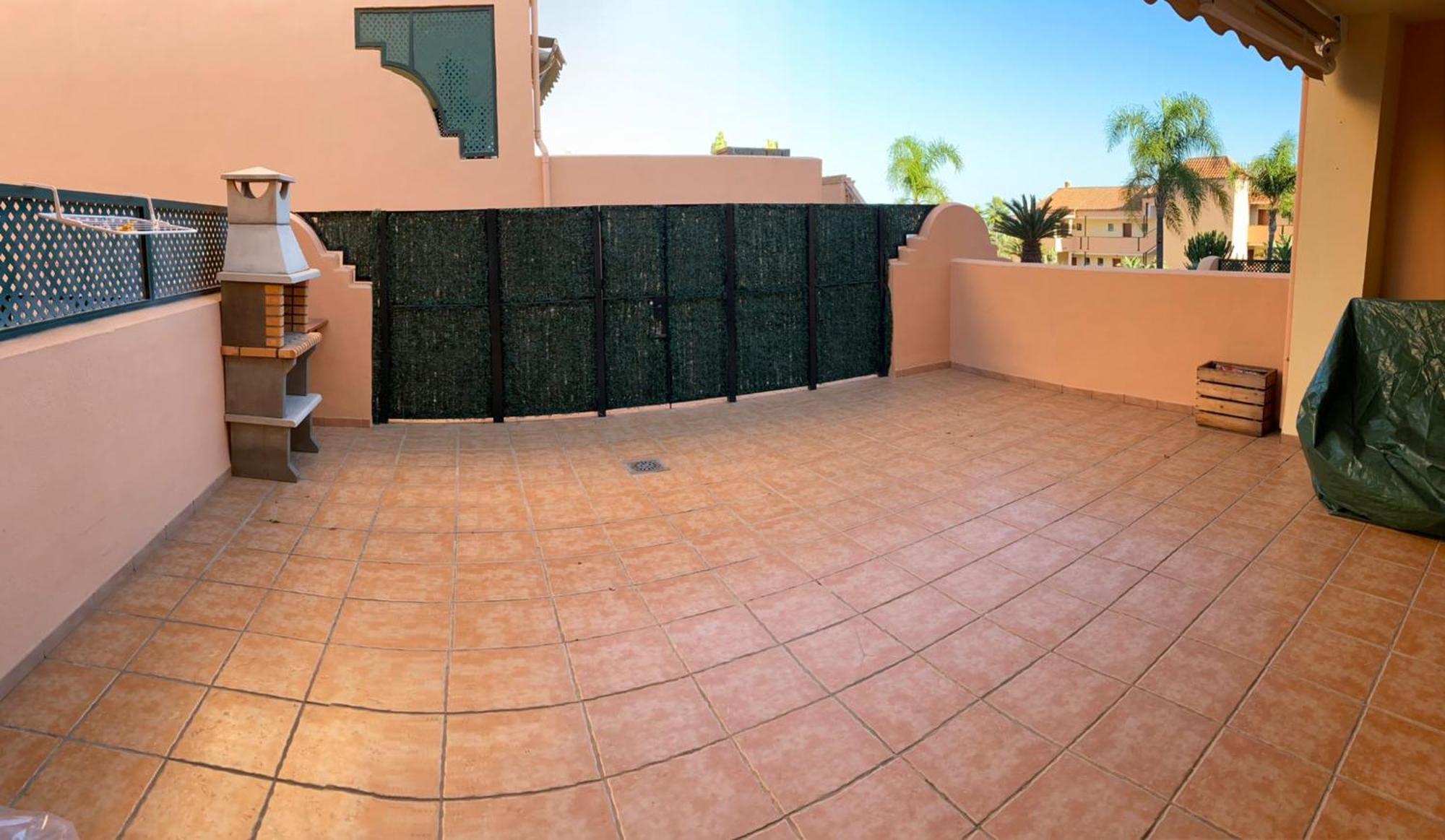 פואנגירולה Whydhand Resorts Apartments ,Pools And Lovely Terrace מראה חיצוני תמונה